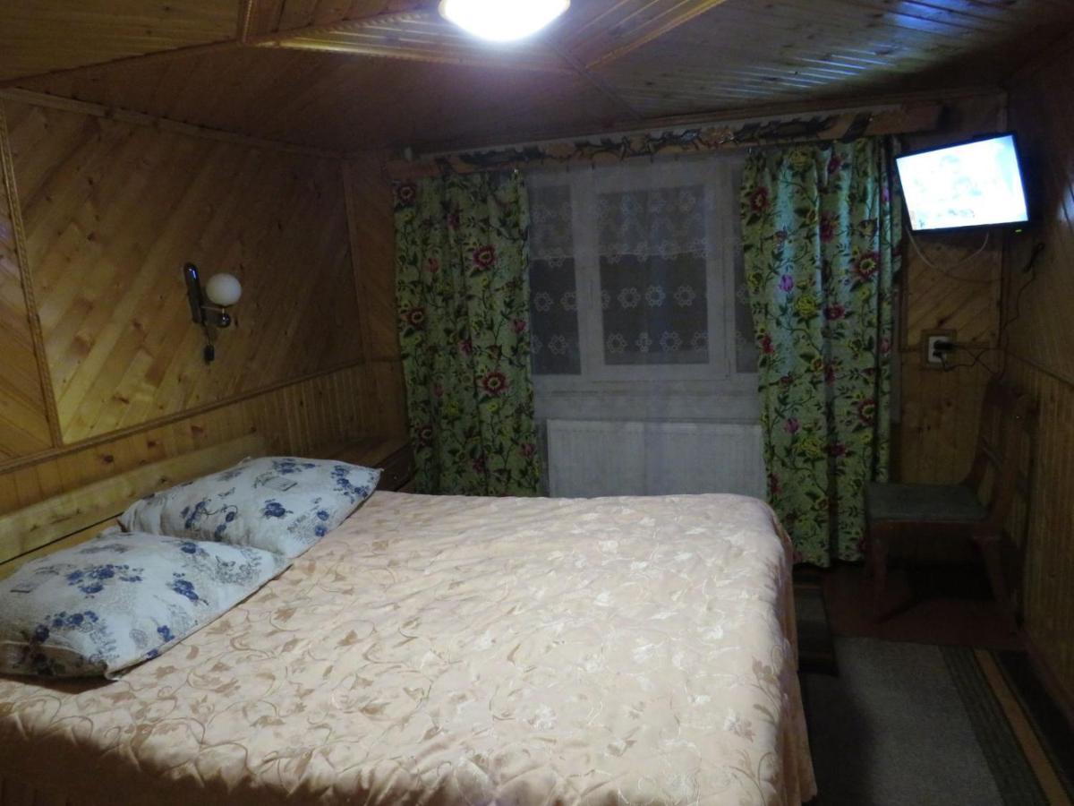 Holiday Home Tihiy Dvor 미쿨리친 외부 사진