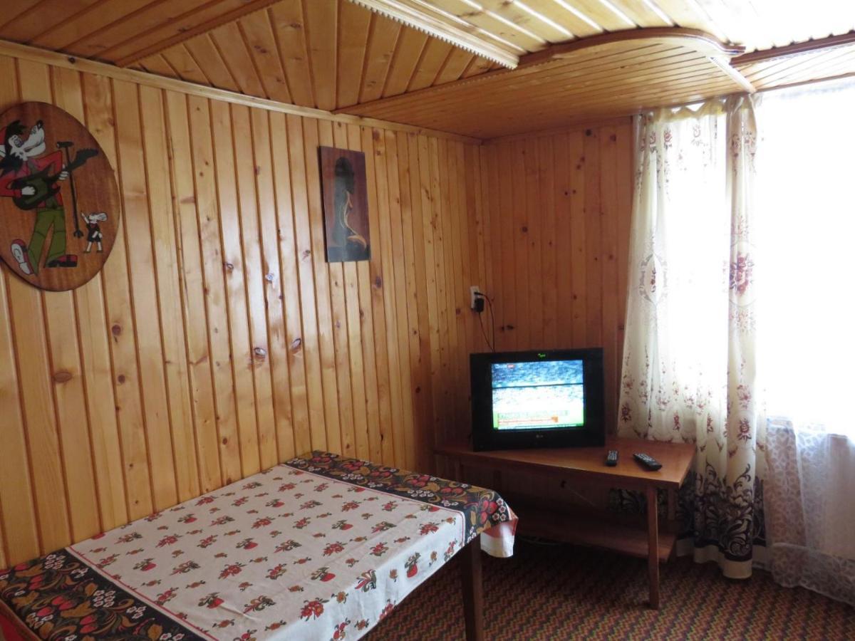 Holiday Home Tihiy Dvor 미쿨리친 외부 사진